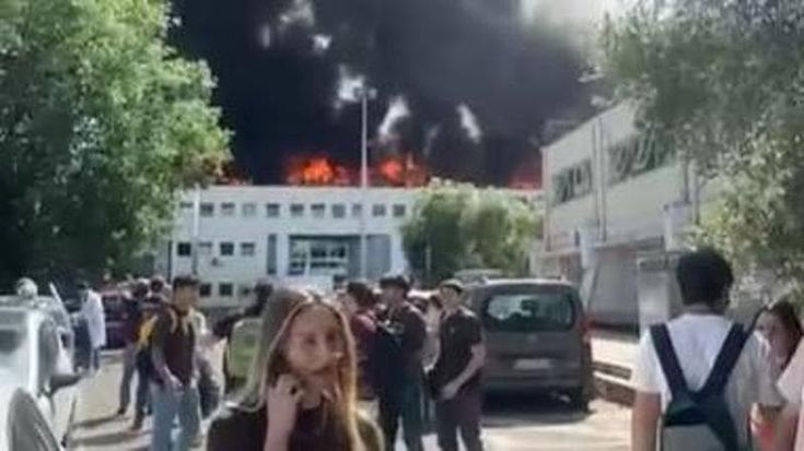 Rogo all’università di Viterbo, la rabbia degli studenti: “L’antincendio non ha suonato”