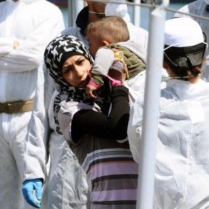 Boom di bambini migranti, i pediatri lanciano la formazione degli operatori