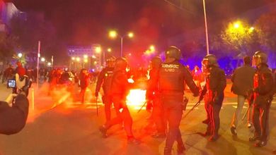 Madrid, scontri tra gruppi di estrema destra e polizia durante le proteste per il disastro ferroviario
