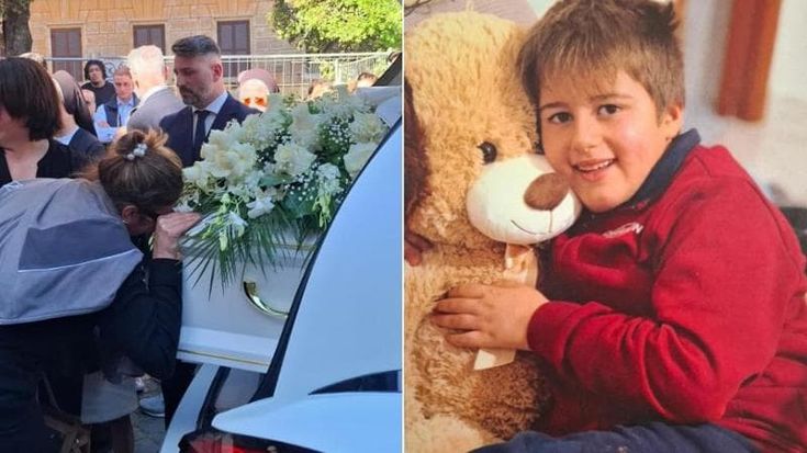 Palloncini e lacrime per l’addio a Gabriele, il padre ricorda il figlio:“Impossibile salvarti”