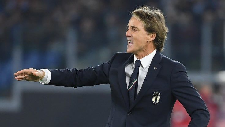 Mancini, le scelte per i play-off Mondiali: confermato il blocco dei campioni d'Europa, Balotelli rischia l'esclusione