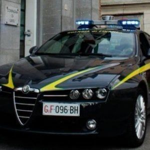 Fisco, "nullatenente" milionario: maxi sequestro a Salerno