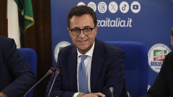 Corsa alla leadership di Forza Italia, nel derby Schifani-Mulè ora si inserisce Minardo