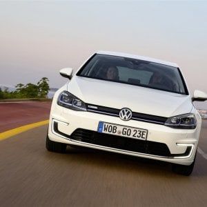 Nuova Golf, elettrica o superdotata, a voi la scelta