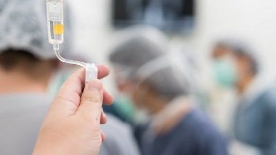 Donne, cancro e chemioterapia: a Empoli arriva il casco che salva i capelli