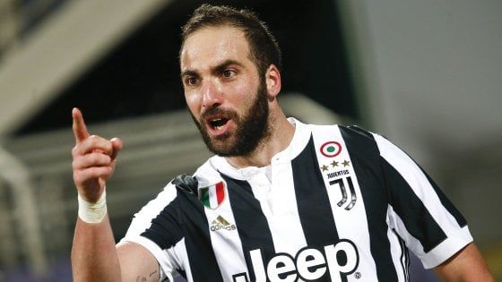 La rivoluzione delle punte: Chelsea tra Higuain e Icardi. Inter, se Maurito parte c'è Belotti 
