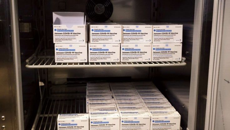 Coronavirus, vaccino Johnson & Johnson: per il Lazio fino a 2.6 milioni di dosi. Ecco come verranno usate