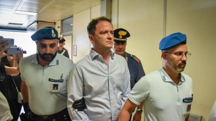Caso Genovese, indagata per calunnia una sua ex fidanzata: “Lo accusò di violenza in tv da Giletti per avere visibilità”