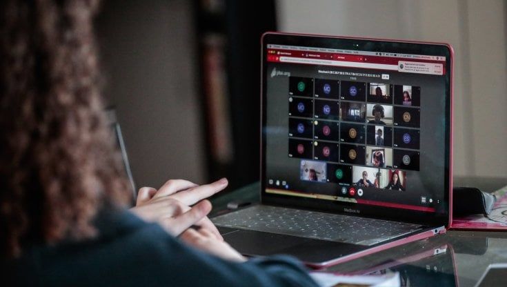 Hikikomori, i numeri del dramma: un adolescente su sei si sente isolato dal mondo