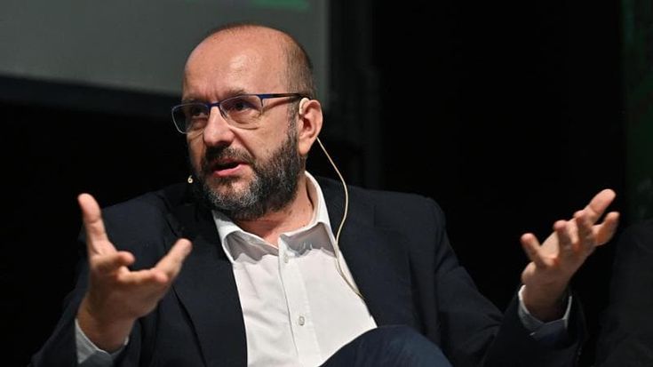 Berruto (Pd): “Si dimetta chi ha portato il calcio in questo abisso”