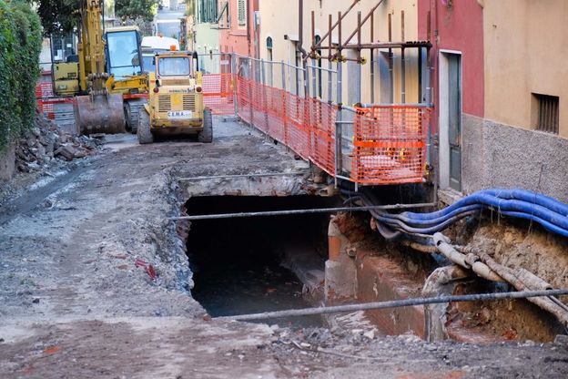 Levante, i danni dopo l'alluvione. Via Pontetti scoperchiata