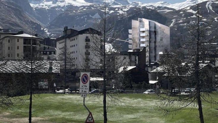 The Stone, il condominio di lusso a Cervinia, due arresti per corruzione