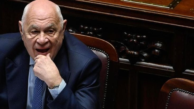 Slitta la riforma dell’abuso d’ufficio, smacco per la maggioranza: non sarà approvata alla Camera prima del voto europeo