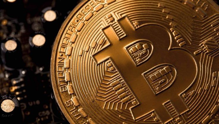 Svizzera, la favola di Dadvan, il giovane rifugiato curdo diventato milionario grazie ai Pokemon venduti a cambio di Bitcoin