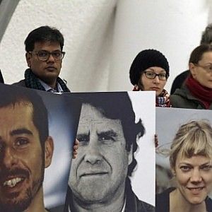 Greenpeace, la Russia nega l'espatrio ai 30 attivisti