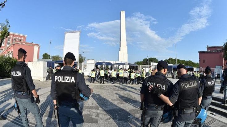 Olimpico e Foro italico, allarme sicurezza: “Rinviare il derby”