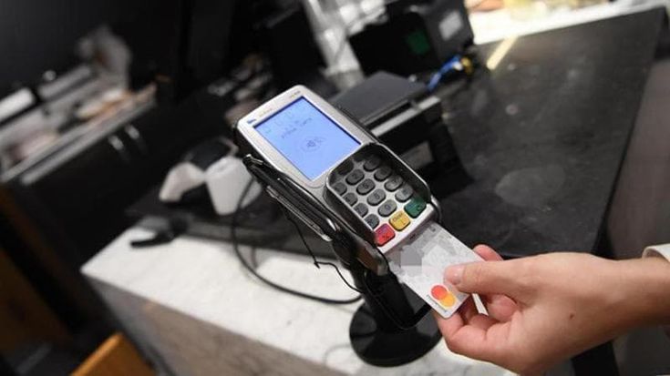 Pos e registratori di cassa collegati, via all’obbligo. Le regole contro i furbetti dello scontrino