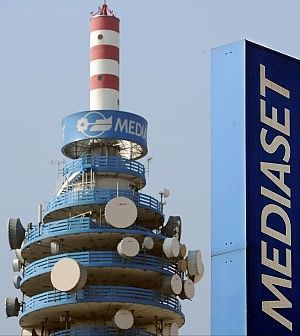 Telefonica offre una maxi "liquidazione" a Mediaset