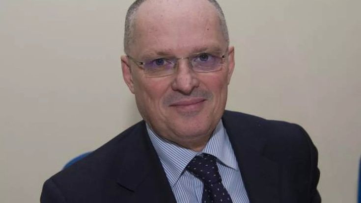 Ricciardi: “La politica  non ascolti i negazionisti o l’emergenza tornerà”