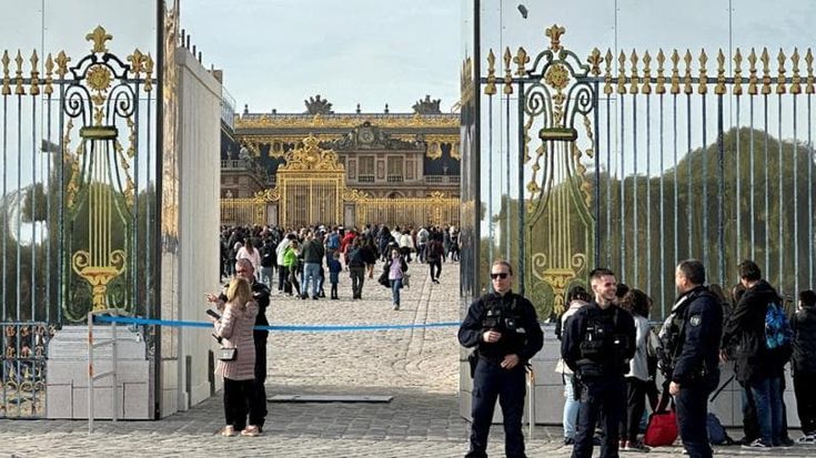 Francia, stretta contro i falsi allarmi terrorismo: “Per i minorenni pagano i genitori”