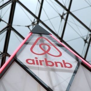 Airbnb annuncia: si quoterà in Borsa nel 2020