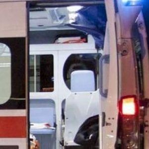 Paura a Posillipo, bambino di 9 anni cade dal secondo piano: è salvo