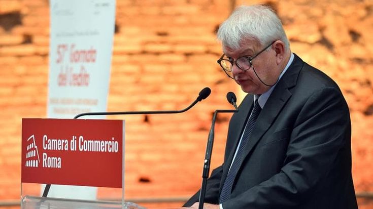 Bankitalia, il direttore generale Signorini lascia: “Motivi personali”. Nominato Angelini