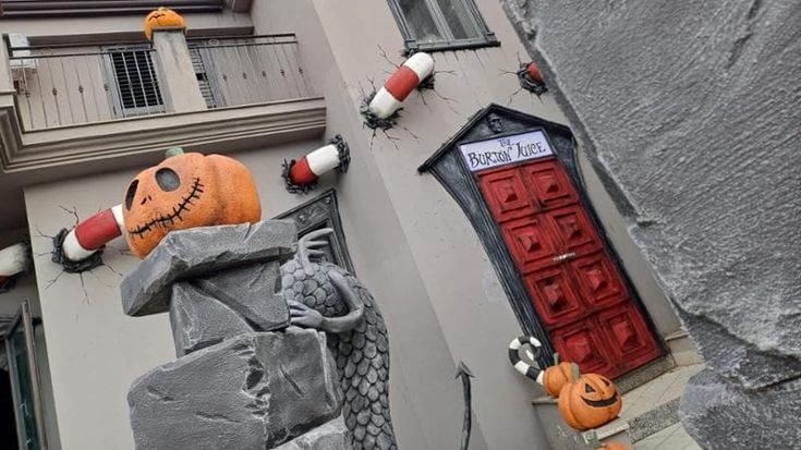 Ecco il primo Caffè letterario dedicato a Tim Burton: da Beetlejuice a Edward Mani di forbice e Willy Wonka