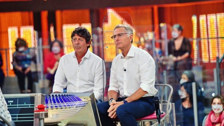 Multischermo di Antonio Dipollina. Circo Bonolis, il trash che diverte