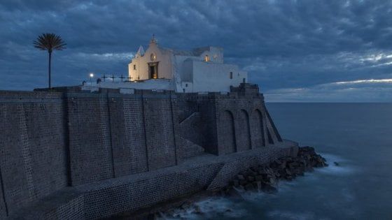 Ischia, riflettori sul turismo religioso: il futuro è nei percorsi “slow”