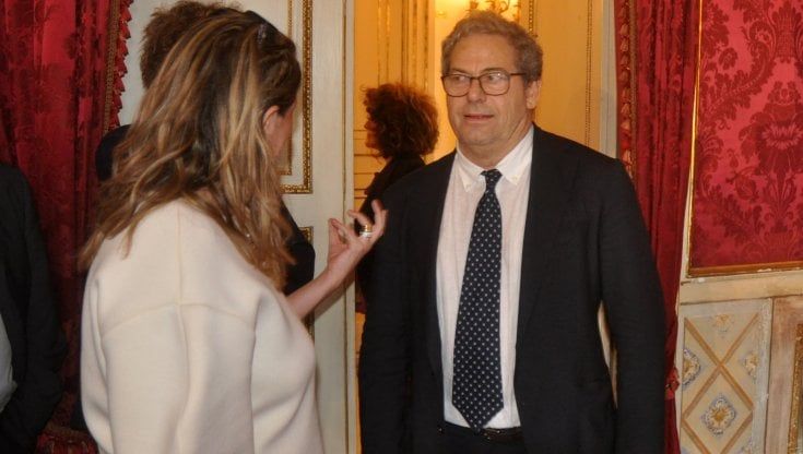 All'Ars Forza Italia si spacca in due gruppi: Miccichè in uno, Schifani nell'altro