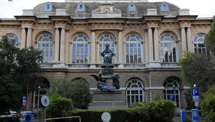 Ospedale Galliera, verso l’addio l’oncologo Andrea De Censi Offerta dal Portogallo