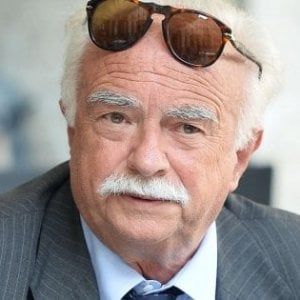 Autosalone Palazzo di Città, il Comune di Torino vende cento veicoli