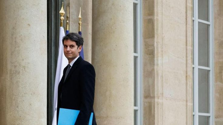 Francia, la politica sceglie il giovanilismo. Ed è sfida su Tik Tok