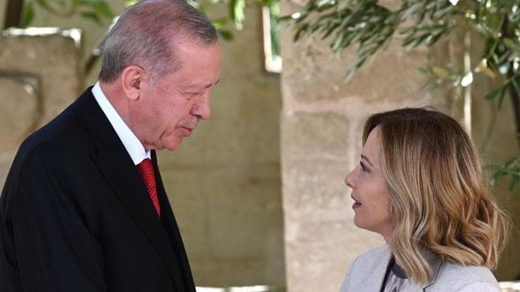 Medio Oriente, le notizie del 10 dicembre. Al Jolani: “Occidente non ha nulla da temere dalla Siria”