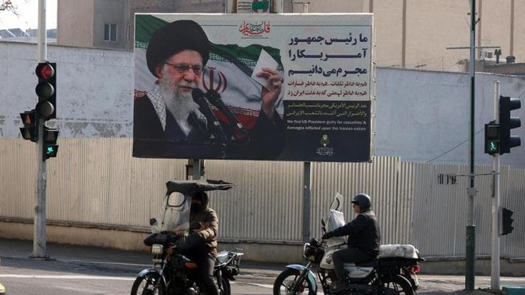 Escalation Iran-Usa: la Casa Bianca valuta il raid. “Khamenei è nascosto nel bunker”