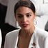 Ocasio-Cortez, orgoglio socialista, attacca ricchi, Ice e data center: “Questa è guerra di classe”