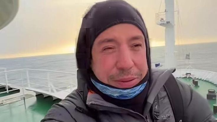 Il passeggero a bordo della Hondius: “Sembra un film, siamo ostaggio del virus da 40 giorni”