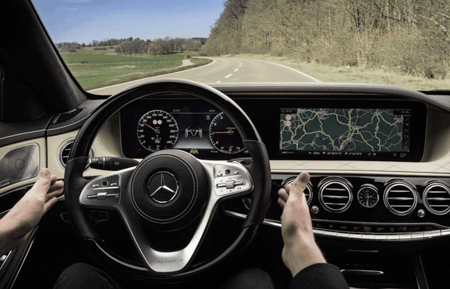 Mercedes, nuova Classe S a un passo dalla guida autonoma