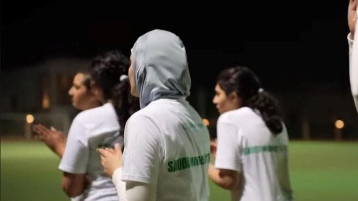 In Arabia la prima squadra di rugby femminile. Amnesty: "Ma la parità di genere resta lontana”