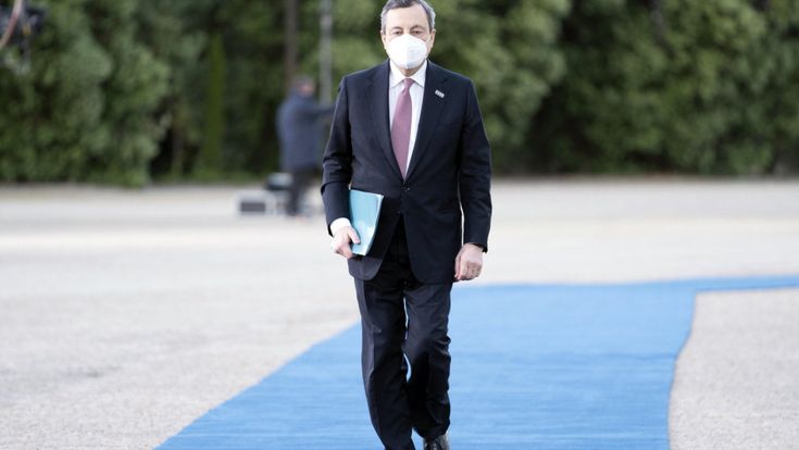 Draghi vuole il Welfare europeo: “Non lasciare nessuno indietro” 