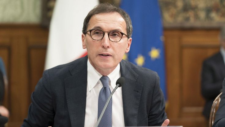 Francesco Boccia: "Mai più tagli alla sanità, questa crisi cambierà il mondo. Lombardia più aiutata di tutti"