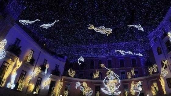 Salerno, confermata “Luci d’artista”, ma in edizione ridotta per il Covid 