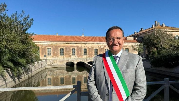 Turbativa d’asta e corruzione per il bando sulle luminarie, Baccini ora rischia il processo