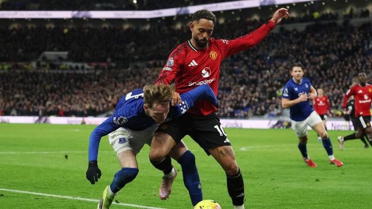 La Premier si fa il suo canale: nasce la Netflix del calcio. Per ora solo a Singapore