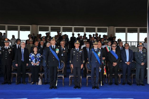 La cerimonia di avvicendamento all'Accademia Aeronautica di Pozzuoli