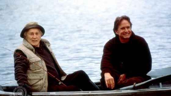 Kirk Douglas, l'eredità va in beneficenza
