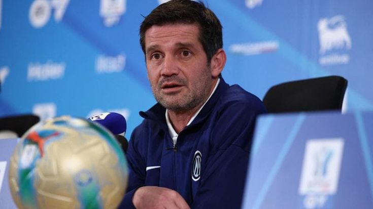 Chivu: “La Supercoppa dovrebbero giocarla Napoli e Bologna, noi qui solo grazie al format”