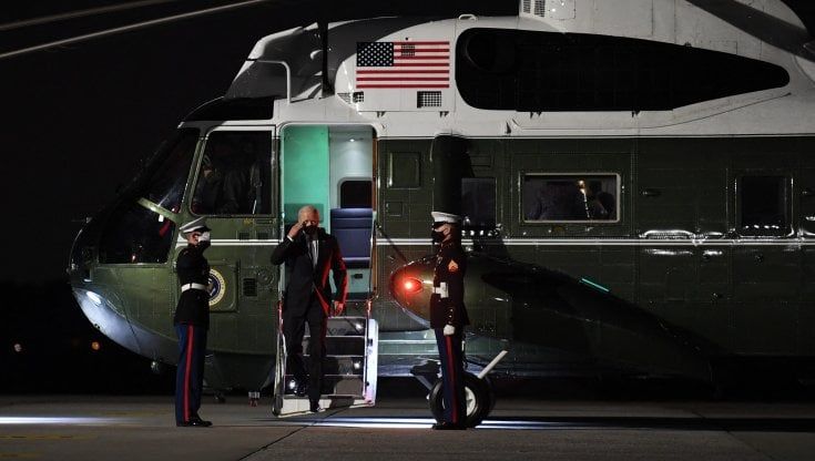 Dietro le accuse Biden-Putin c'è un nuovo equilibrio del terrore: ora la Guerra Fredda si combatte a colpi di mouse