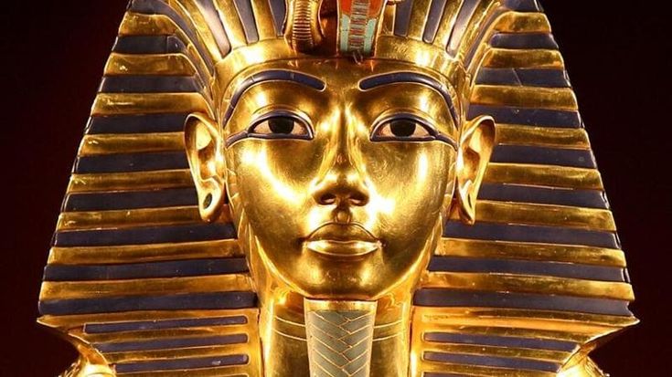 Nuova scoperta nella tomba di Tutankhamon. Gli esperti: “Forse collegamento con quella di Nefertiti”